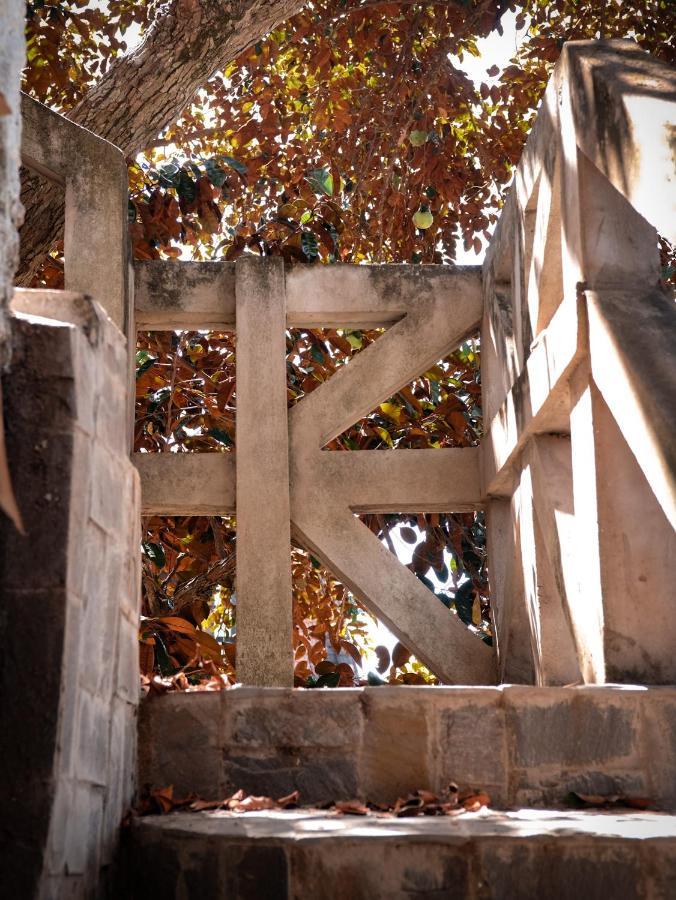 Y.O Inn Kon Tum Exterior photo
